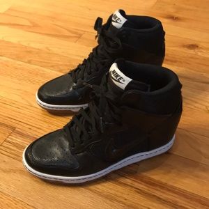 Nike Wedge